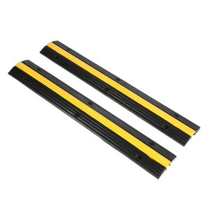 2pcs Heavy Duty Single Channel Rubber Speed Bump Cable Protector Cover 99 x 16 x 3cm